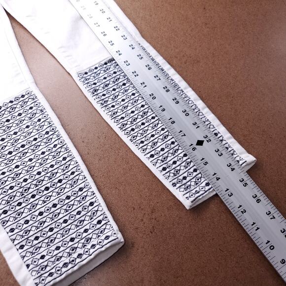 Paige Verdugo Ankle Jeans Women’s 26 White Wash Skinny Stretch Embroidered Denim - Picture 9 of 12